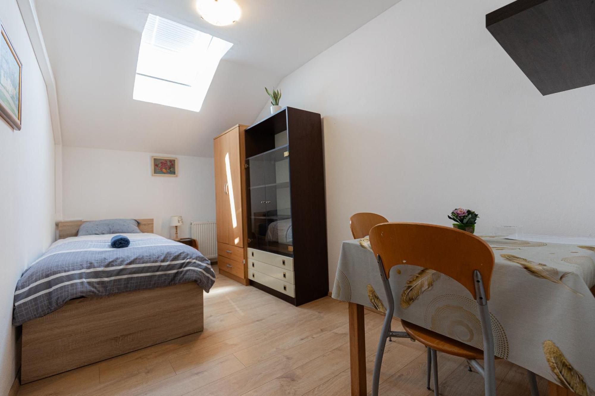 Rooms Kozarje Ljubljana Ngoại thất bức ảnh